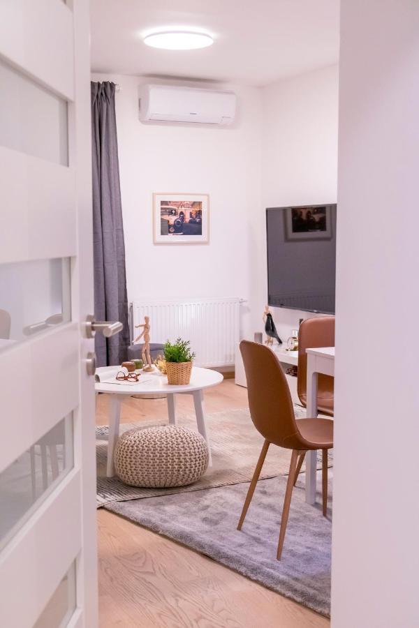 Fresh Comfort Apartment By Irundo ザグレブ エクステリア 写真